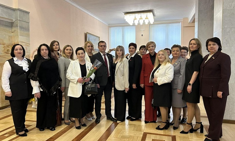 Диалог о будущем. Женщины, которые хотят сделать жизнь ярче и комфортнее 