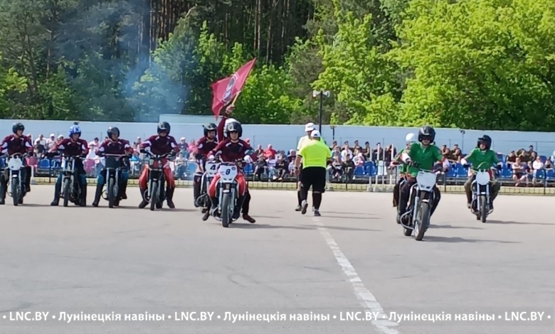 В Лунинце проходит Открытый Кубок Республики Беларусь по мотоболу