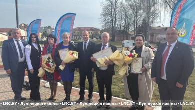 Заслуженные награды вручили лунинчанам