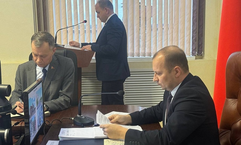 Расширенное аппаратное совещание состоялось в Лунинецком райисполкоме