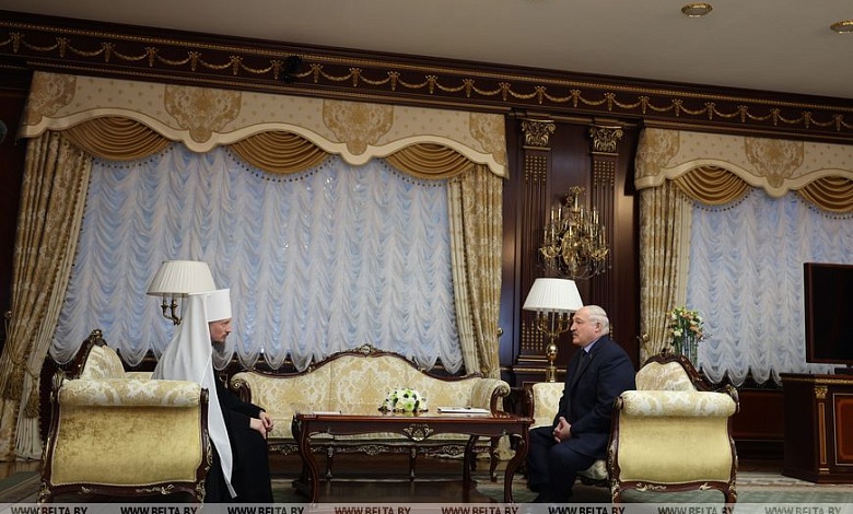 Лукашенко обсудил с митрополитом Вениамином создание религиозных центров и подготовку к празднованию значимых дат