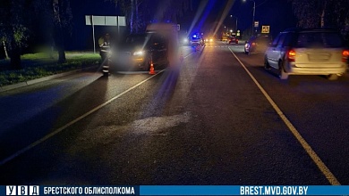 В Пинске машина сбила бабушку. Она погибла