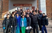 Медработники вышли на республиканский субботник в Лунинце