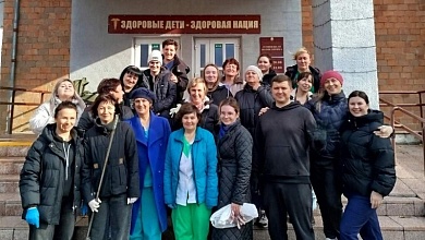 Медработники вышли на республиканский субботник в Лунинце