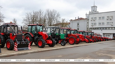 Не менее 700 единиц техники МТЗ ежегодно поставляет в Азербайджан 