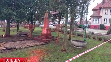 В Польше снесли еще один памятник советским воинам