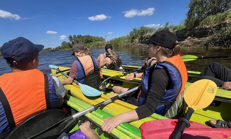 Прогулки на байдарках и блюда по старинным рецептам. Как привлекают туристов белорусские агроусадьбы