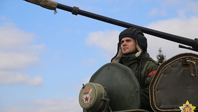 Проверка боевой готовности. Колонны бронетехники выдвинулись в назначенный район 