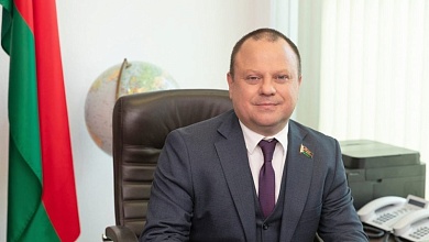 Сенатар правядзе прыём грамадзян у гарвыканкаме г. Мікашэвічы