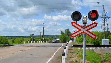 Железнодорожный переезд перекроют в Лунинецком районе