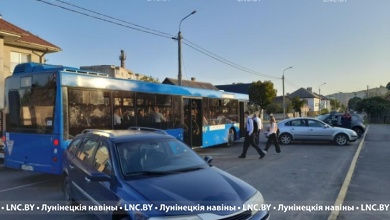 Где хочу, там и стою!? Проблема автобусных остановок в Лунинце