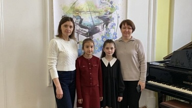 С победами вернулись из Пинска юные пианисты Лунинца