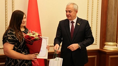 Лунинчан чествовали в Доме правительства