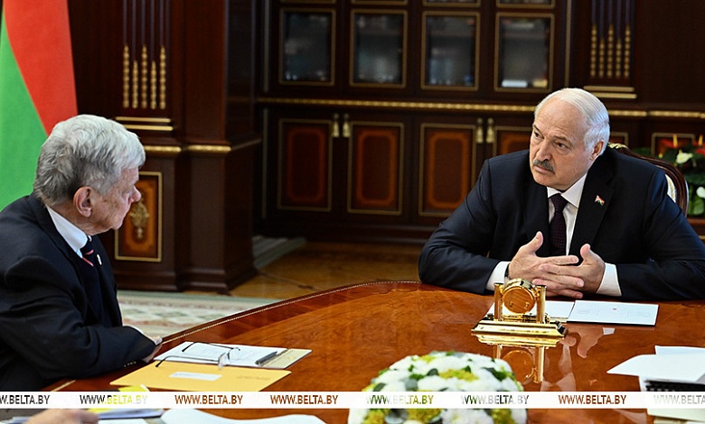 Лукашенко на встрече с Коулом развеял фейк, который разгоняют беглые на Западе