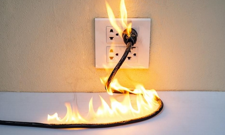 Как не стать жертвой «электрического пожара»?