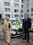Сразу 12 новых автомобилей передал Беларусбанк учреждениям здравоохранения  