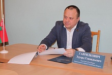 Сенатор провёл приём граждан в Микашевичах