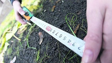 Место установки забора не совпадает с границей участка? Что делать, рассказал специалист