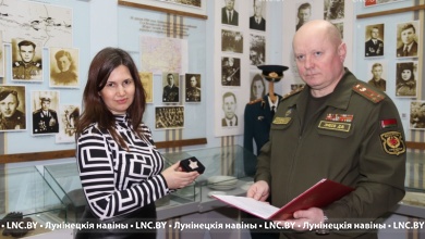 Орден Славы III степени передан в Лунинецкий краеведческий музей