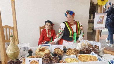 Лунинчане участвуют в областном фестивале национальных культур в Малорите
