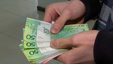 В Лунинецком районе родственник украл у дедушки более 19 тыс. руб.