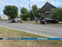 Жесткая авария в Столине. Пассажирка одного из авто в больнице
