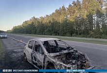 Во время движения загорелся автомобиль в Брестской области