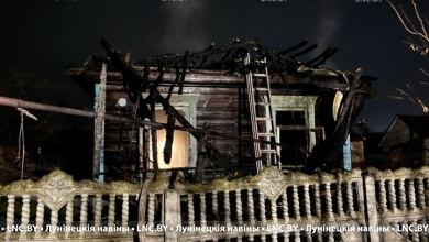 Мужчина погиб при пожаре в Лунинце 