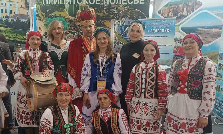 Есть чем удивить! Лунинецкий район участвует в Международной выставке-ярмарке