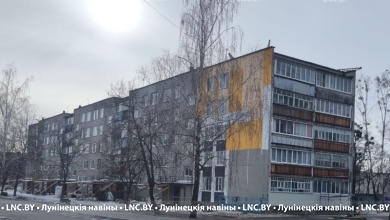 Начат капремонт дома по улице Первомайская в Микашевичах 