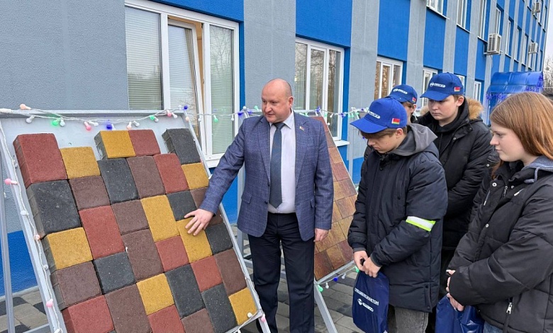 Молодежь отправилась на "Спецжелезобетон"