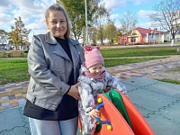 Знакомые насмехались! Удивительный мир и семь чудес семьи Дубиничей в Микашевичах