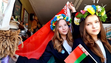 Открыто голосование за участников фотоконкурса «Сцяг пераможны - радасці сцяг!»