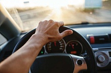 Водителя с категорией "В" приглашают на работу в Лунинецком районе