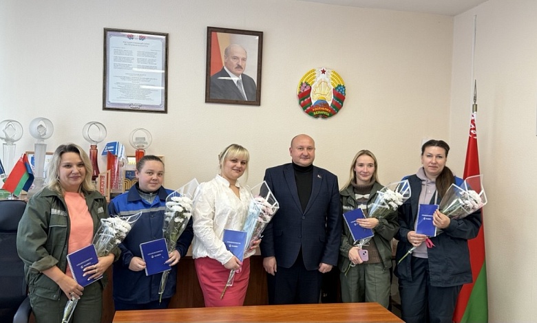 Многодетных мам поздравили на ОАО "Спецжелезобетон" в Микашевичах