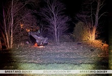 Житель Иваново на машине вылетел в кювет, в Пружанском районе девушка разбилась на мотоцикле