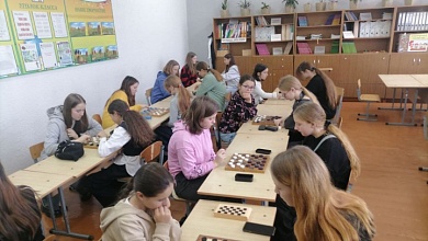 Кто сильнейший? Шашечный турнир провели в Лунинецком районе