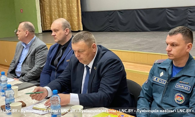 Вопрос жизни! Инженеры и специалисты собрались в кинотеатре Лунинца 