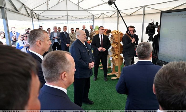 Лукашенко обещает поддержку фермерам