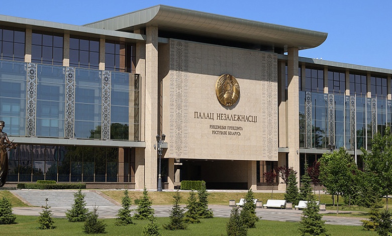 Лукашенко согласовал назначение новых руководителей местной вертикали