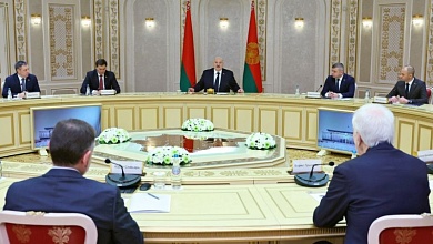 Лукашенко: жизнь заставит Польшу и страны Балтии строить нормальные отношения с Беларусью и Россией 