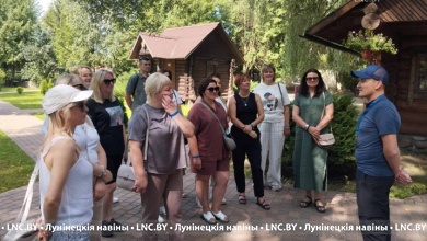 Работники Лунинецкого райпо в месяц событийного туризма совершили путешествие в "Дудутки"