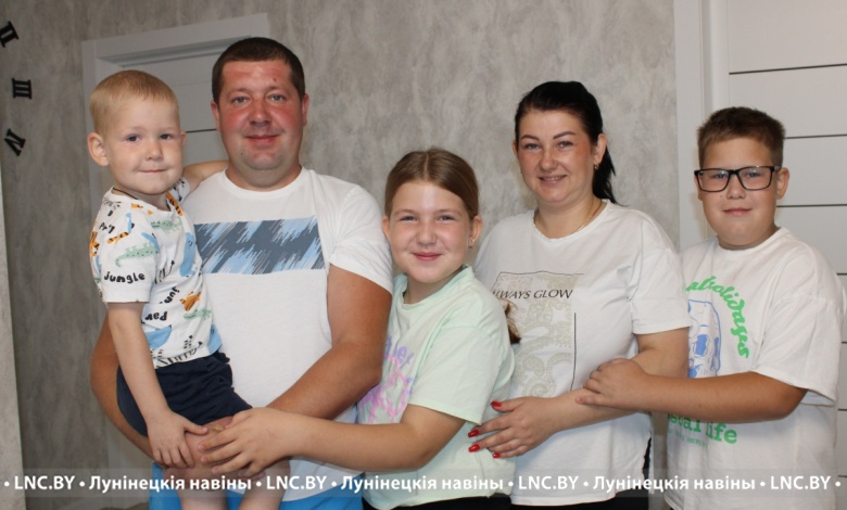 Обычное счастье! Семья из Микашевичей рассказала о простых радостях жизни