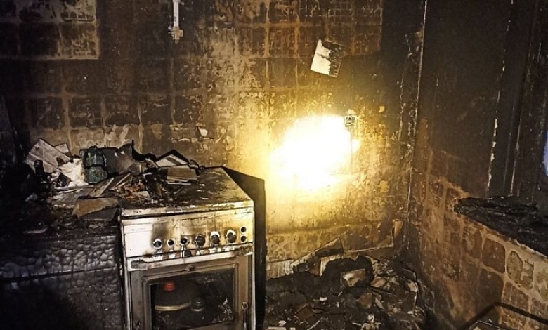 Работники МЧС спасли хозяина квартиры при пожаре в Бресте