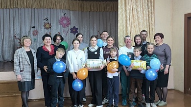 Вот это семьи! Мамы с орденами | В Велуте устроили праздник  