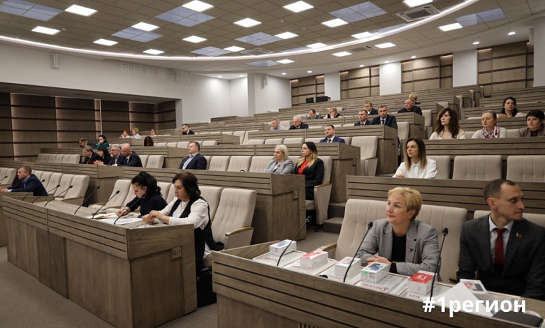 Какие предприятия Лунинетчины в сфере торговли получили награды по итогам "Дожинок"?