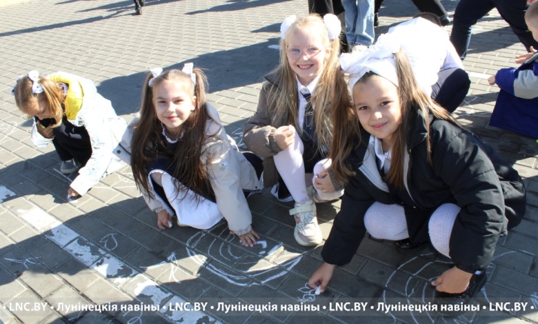 Молодежная инициатива "Мы за мир" прошла в Лунинце 