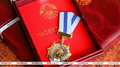 Ордэнам Маці ўзнагароджаны лунінчанкі