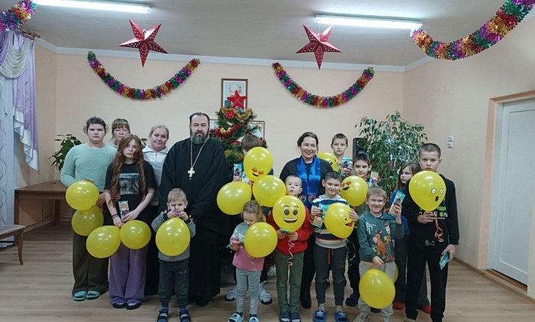 Наши дети! Поколядовали и день рождения отметили в Социально-педагогическом центре в аг. Вулька-1 