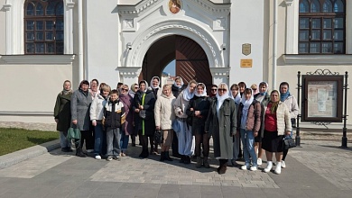 В монастырь отправились работники Лунинецкого райпо